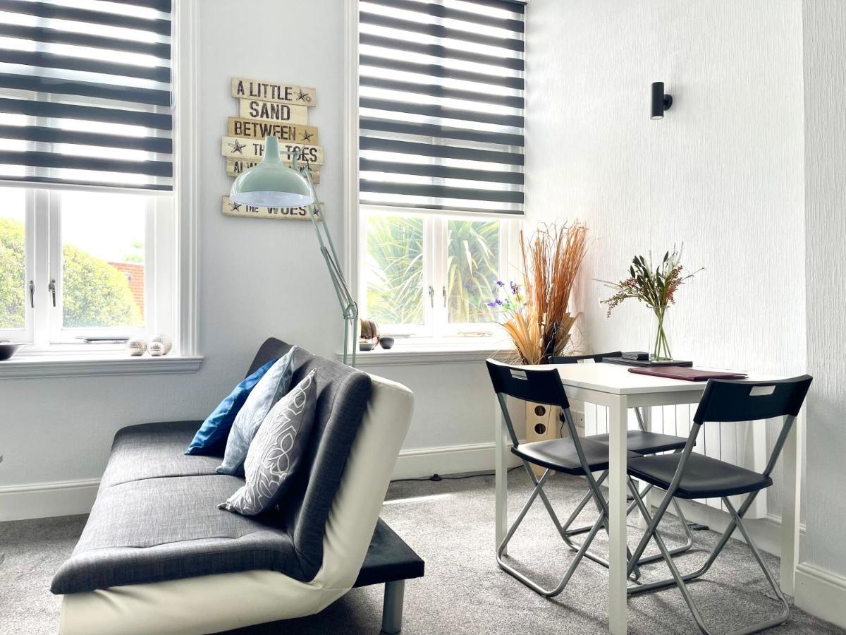 Modern Family Apartment Free Parking And Gym By Beach Bournemouth Buitenkant foto
