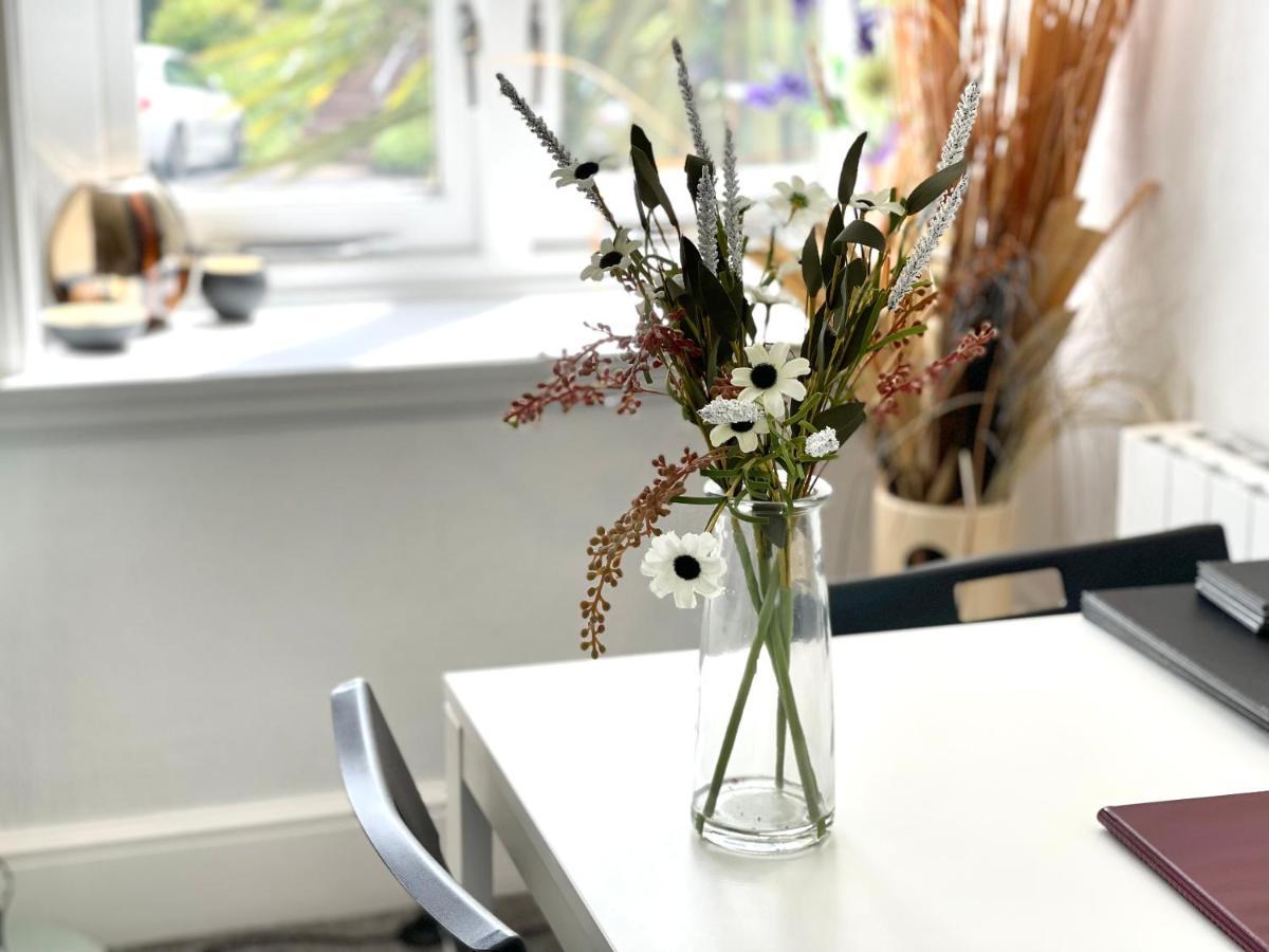 Modern Family Apartment Free Parking And Gym By Beach Bournemouth Buitenkant foto