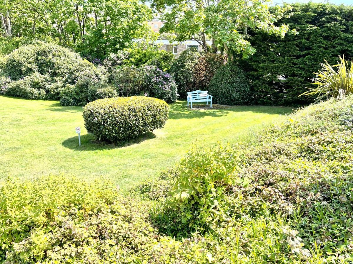 Modern Family Apartment Free Parking And Gym By Beach Bournemouth Buitenkant foto